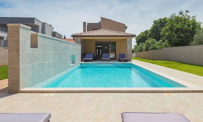Liznjan Villa | Charming villa with private pool near Pula
