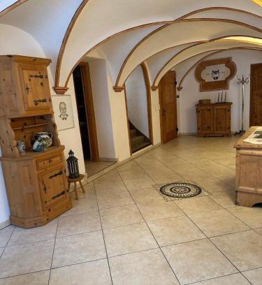 Santa Maria Val Muestair Apartment | Chasa pin