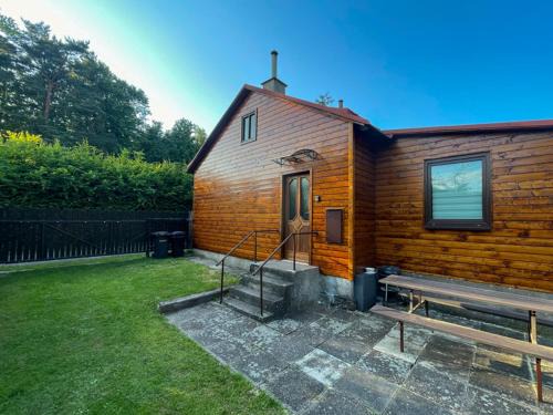 Cerveny Kostelec Ski Chalet | Chata Brodský E1062