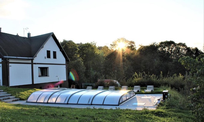 Zlate Hory Ski Chalet | Chata NaHory