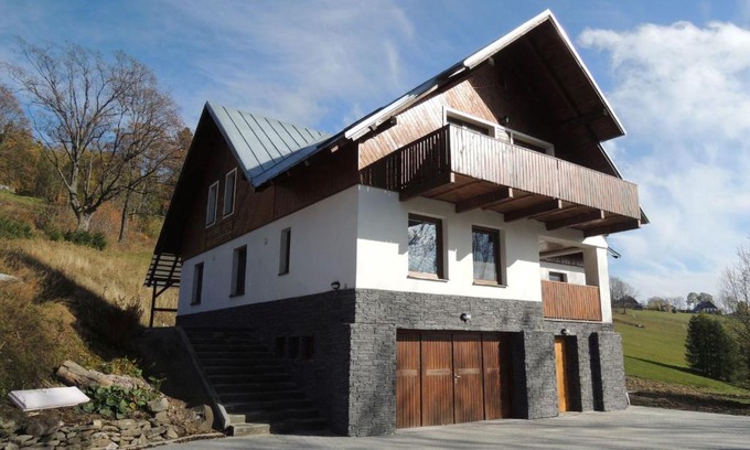 Strazne House | Chata Nový svět