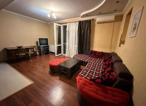 Imereti Apartment | Chavchavadze 2