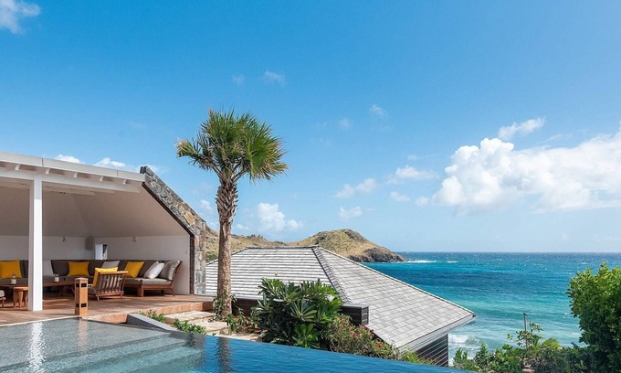 Anse de Toiny Villa | Chef included by Fantasia Villas: Villa Over The Ocean