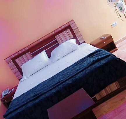 Ibadan Hotel | Chefsplace lounge and pavilion hotel