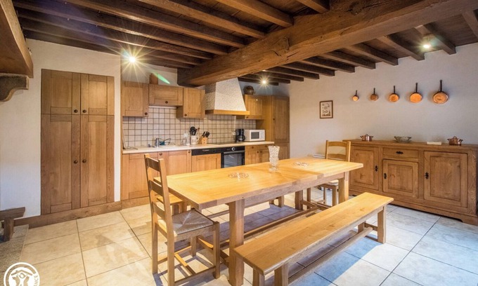 Montel-de-Gelat House | Chez Bourrefine - LE Montel-de-gelat