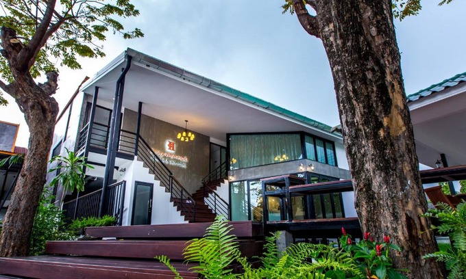 Old City Hostel | Chiangmai Midpoint Activity Hostel