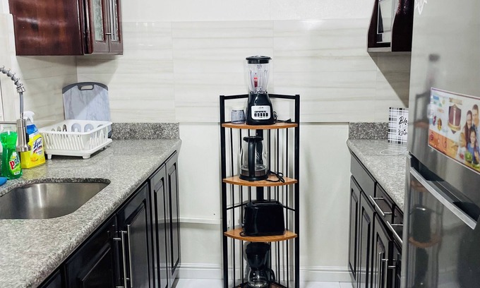 New Kingston Apartment | Chic 1-bedroom apartment with AC, WiFi in central New Kingston area
