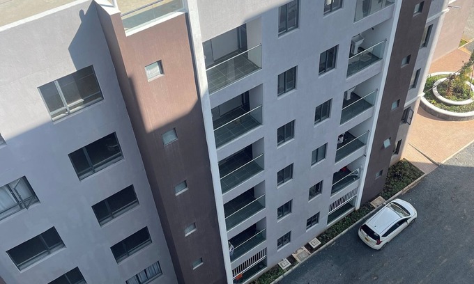 Embakasi Apartment | Chic 1-bedroom apartment with AC, WiFi in vibrant Nairobi