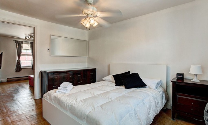 Pointe-Saint-Charles Apartment | Chic 1BR Minutes from Downtown Old Montreal