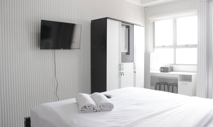 Cibaduyut Apartment | Chic and Comfy Studio Room at Mekarwangi Square Apartment Cibaduyut
