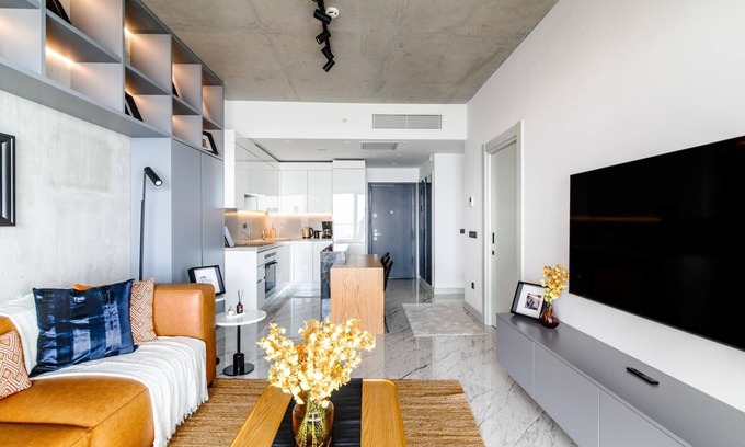 Bomonti Apartment | Chic and Scenic Studio Flat in Sisli