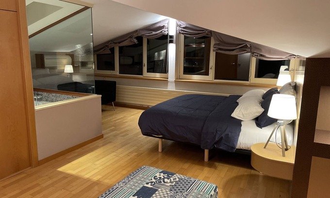 Engolasters Apartment | Chic apartment with panoramic view HUT 008087