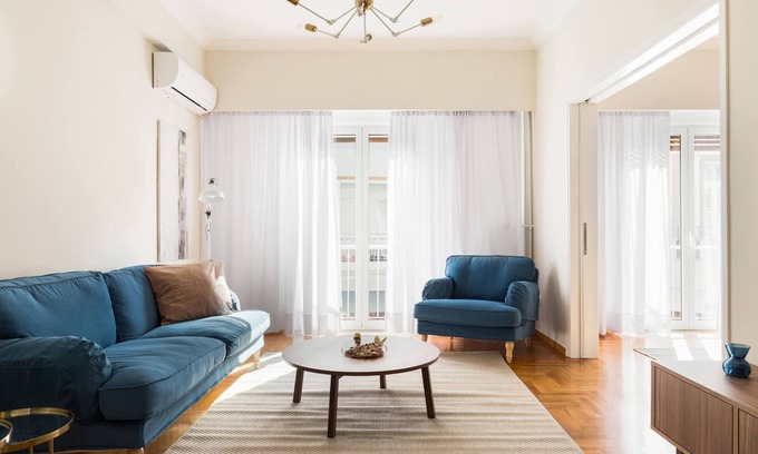 Plaka Apartment | Chic Flat in the Heart of Athens
