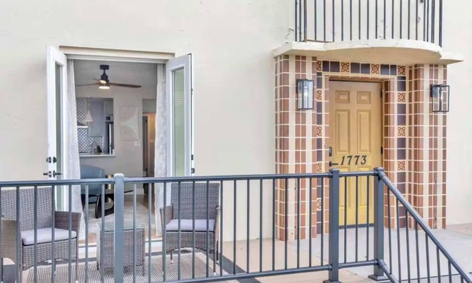 San Marco Apartment | Chic Riverfront 3 apartments -in downtown San Marco