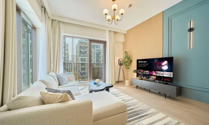 Dubai Apartment | Chic & Sunny 1BR Escape | Grove Creek Beach Access