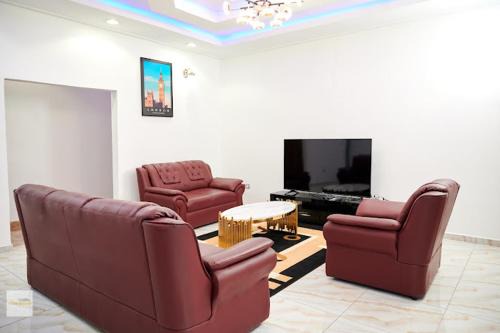 Kribi Villa | Chic villa with pool