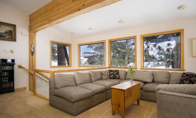 West Meadows House | Chicken Feathers #119-3 Cabin