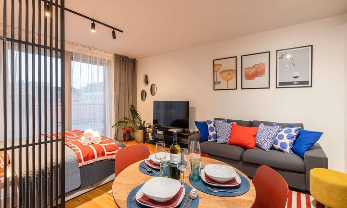 Karlin Apartment | Chill at our luxurious apartment in the beating heart of modern Prague.