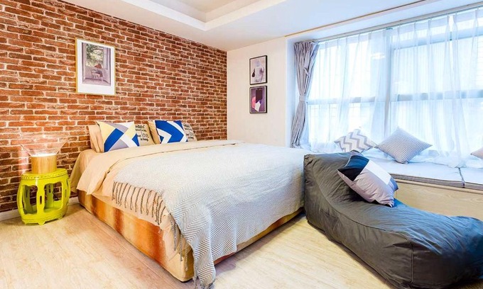 Jeifangbei Central Business District Apartment | ChongQing Yuzhong·Wusi Road· Locals Apartment 00141080