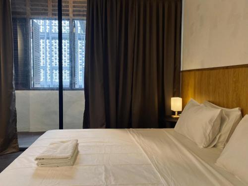 Downtown George Town Hotel | Chowrasta Suites by Aayu George Town Penang