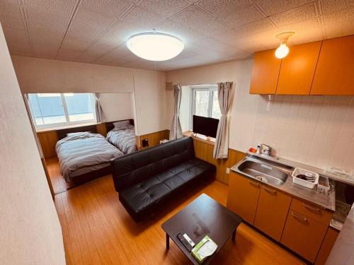 Higashi Apartment | Choyo101