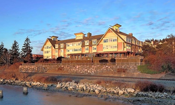 Fairhaven Hotel | Chrysalis Inn & Spa Bellingham, Curio Collection by Hilton
