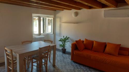 Citta Antica Apartment | Circolo Vitale, Little Verona