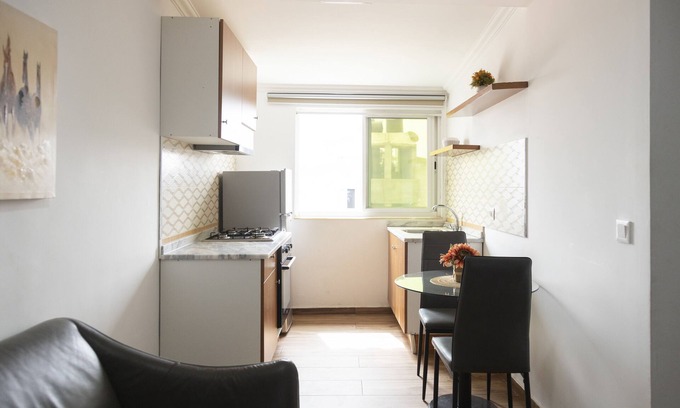 Praia Apartment | City Center Charm: 1-bdr apt in Palmarejo - LCGR