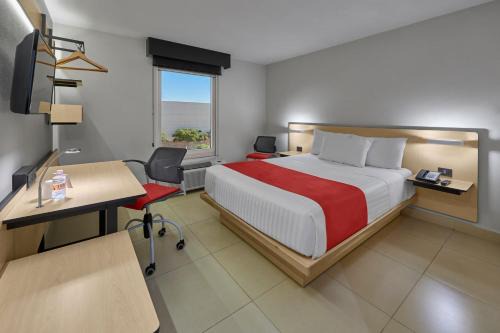 Los Mochis Hotel | City Express by Marriott Los Mochis