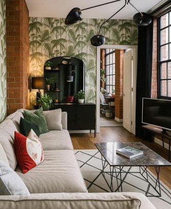 Birmingham City Centre Apartment | City Penthouse with 3 floors , Super King Bed , with secret garden