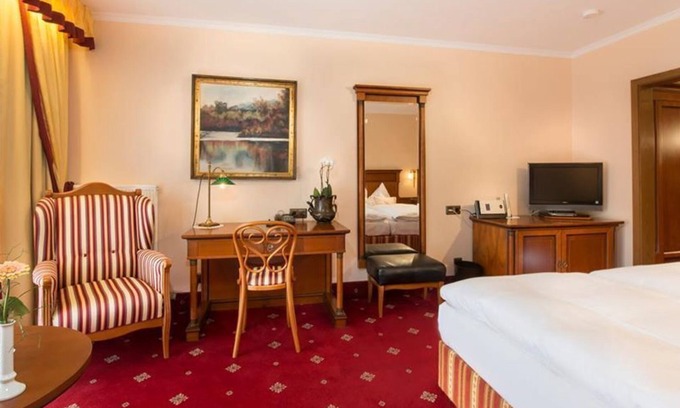Boppard House | City Side Double Room - Bellevue Rheinhotel, Boppard