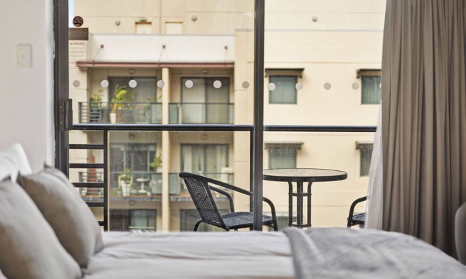 Perth Central Business District Apartment | City View 1BR Gem on Mounts Bay Road