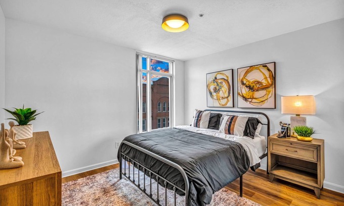 The Flats Apartment | City-view, Free Parking, 24/7 Gym