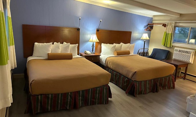 Claremont Hotel | Claremont Motor Lodge