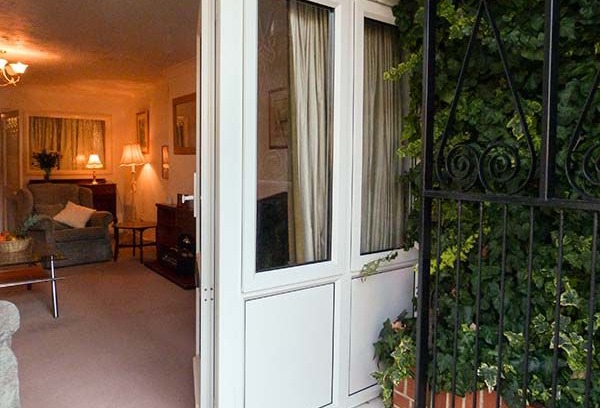 Gosport Cottage | CLARENCE ROAD APARTMENT, family friendly in Gosport, Ref 950267