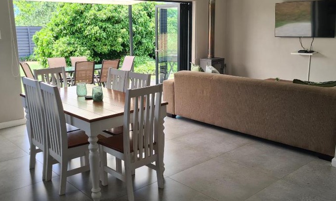 Clarens Apartment | Clarens Escape (Unit 2)