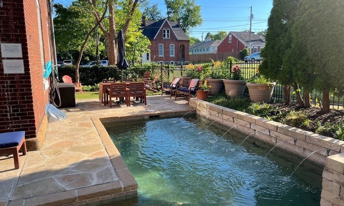 St. Charles Historic District House | Clark Brick House w/Pool - Historic St. Charles