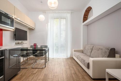 Guastalla Apartment | Classbnb-Elegant apartment near the city center