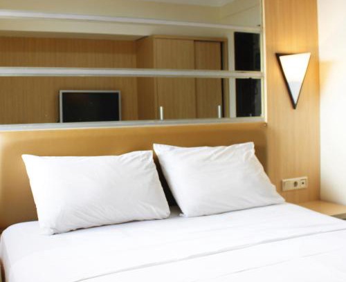 Braga Apartment | Classic 3BR At Braga City Walk Apartment By Travelio