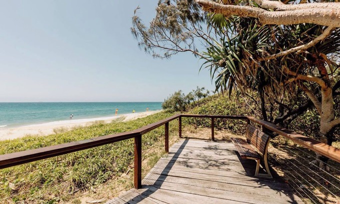 Buddina Apartment | Classic Coastal Retreat across the road from the Surf Club