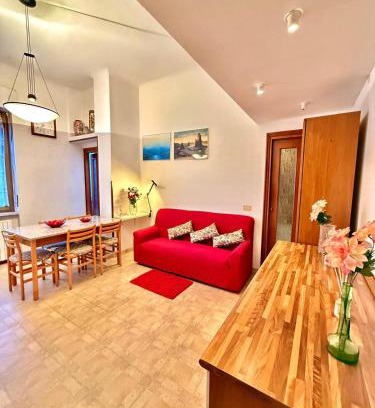 Affori Apartment | Classic Milan house 15 minutes from Duomo