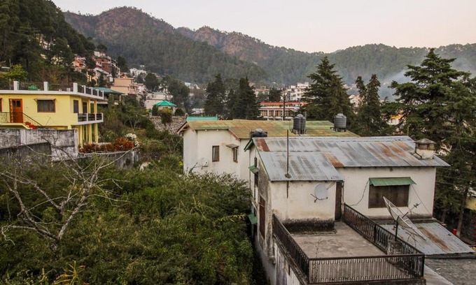 Shyamkhet House | Classy 2BHK Homestay in Bhowali, Nainital
