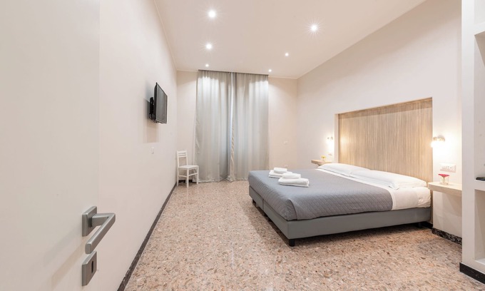 Esquilino Apartment | Claudia's Apartment
