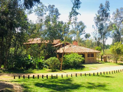 Villa de Leyva House | Clavellino House en Villa de Leyva - Tranquilidad y Naturaleza en Reserva Natural Urbana!