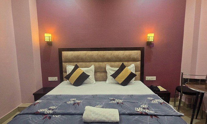 Varanasi House | Clean & peaceful hotel in the heart of the city