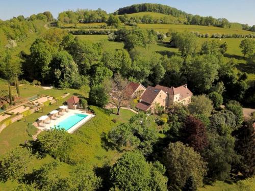 Montoillot House | Clos de Fougères - Domaine intégral