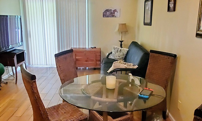 Anderson Apartment | Close to all main activities. 2 bedrooms, 2 full bathrooms, queen beds. Spacious