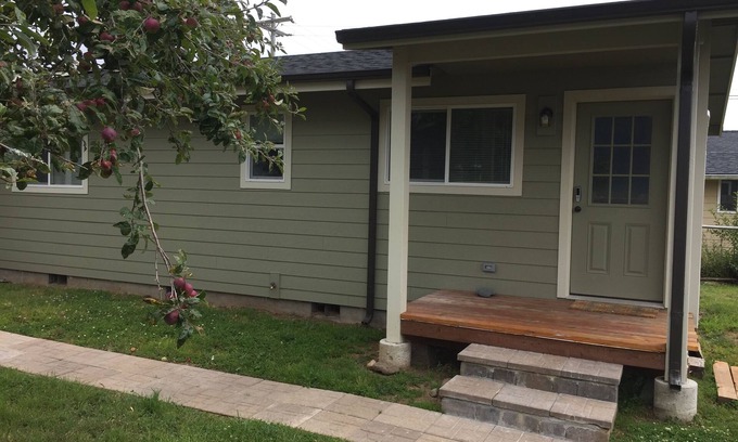 Crescent City North House | Close to all you want to do!