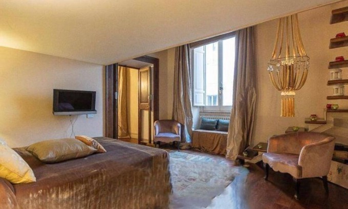 Rione VII Regola Apartment | Close to Colosseum and Vatican, wonderful apartment in 17th century building