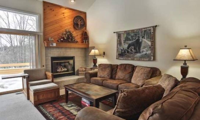 Harbor Springs Condo | Close to Golf Courses, Nubs Nob and Boyne Skiing, Trout Creek Condo #115 - 3 Bdrms, 2 Baths